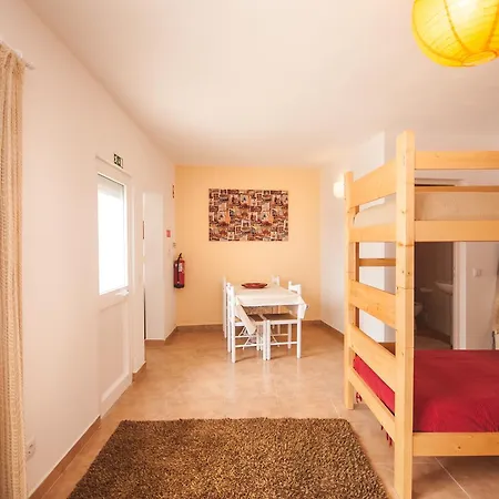 Rivers Nation Surf Camp Bed & Breakfast Atouguia Da Baleia